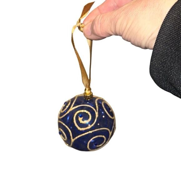 8 Blown Glass Blue With Gold Glitter Swirl Hanging Christmas Ornaments - Picture 2 of 8